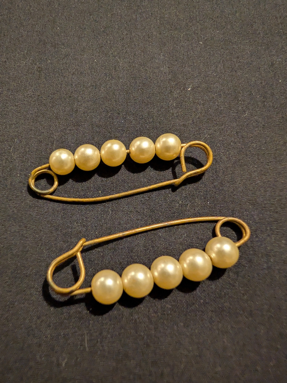 Vintage Pearl Bead Safety Pin- Gold Tone